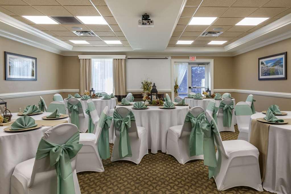 Comfort Inn & Suites Tifton Létesítmények fotó