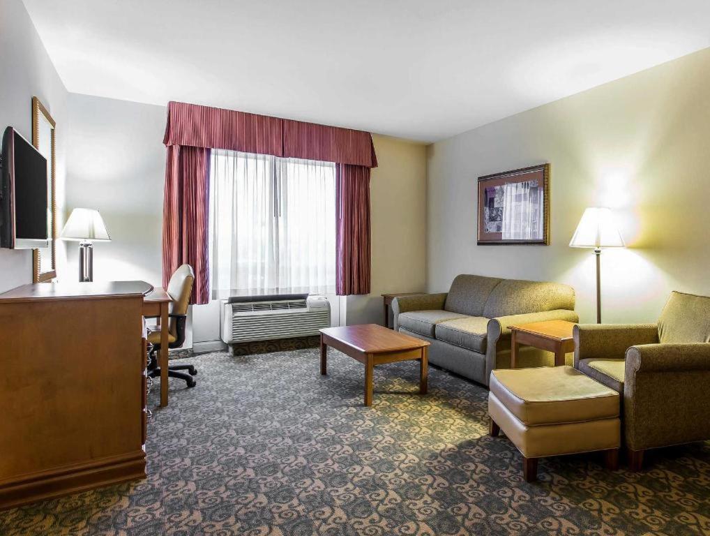 Comfort Inn & Suites Tifton Kültér fotó
